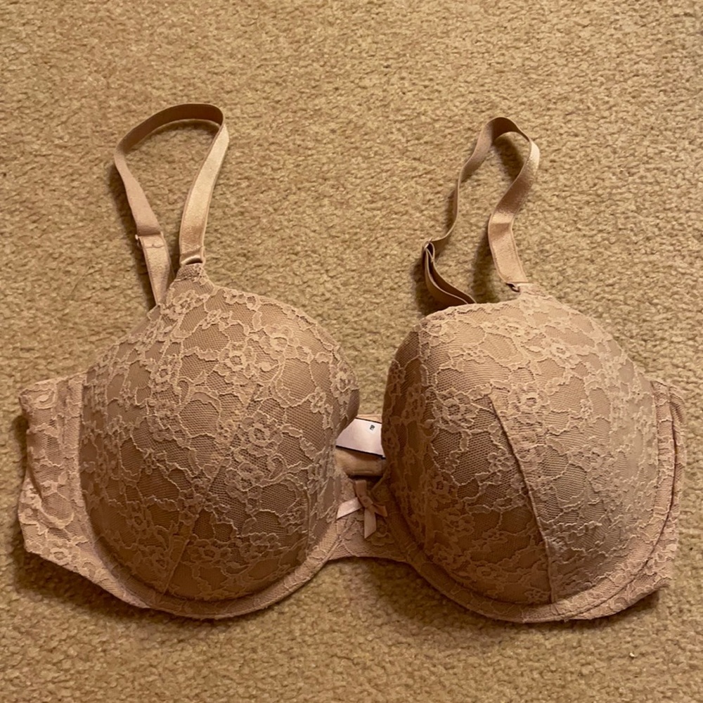 Size 36DD VS NWOT